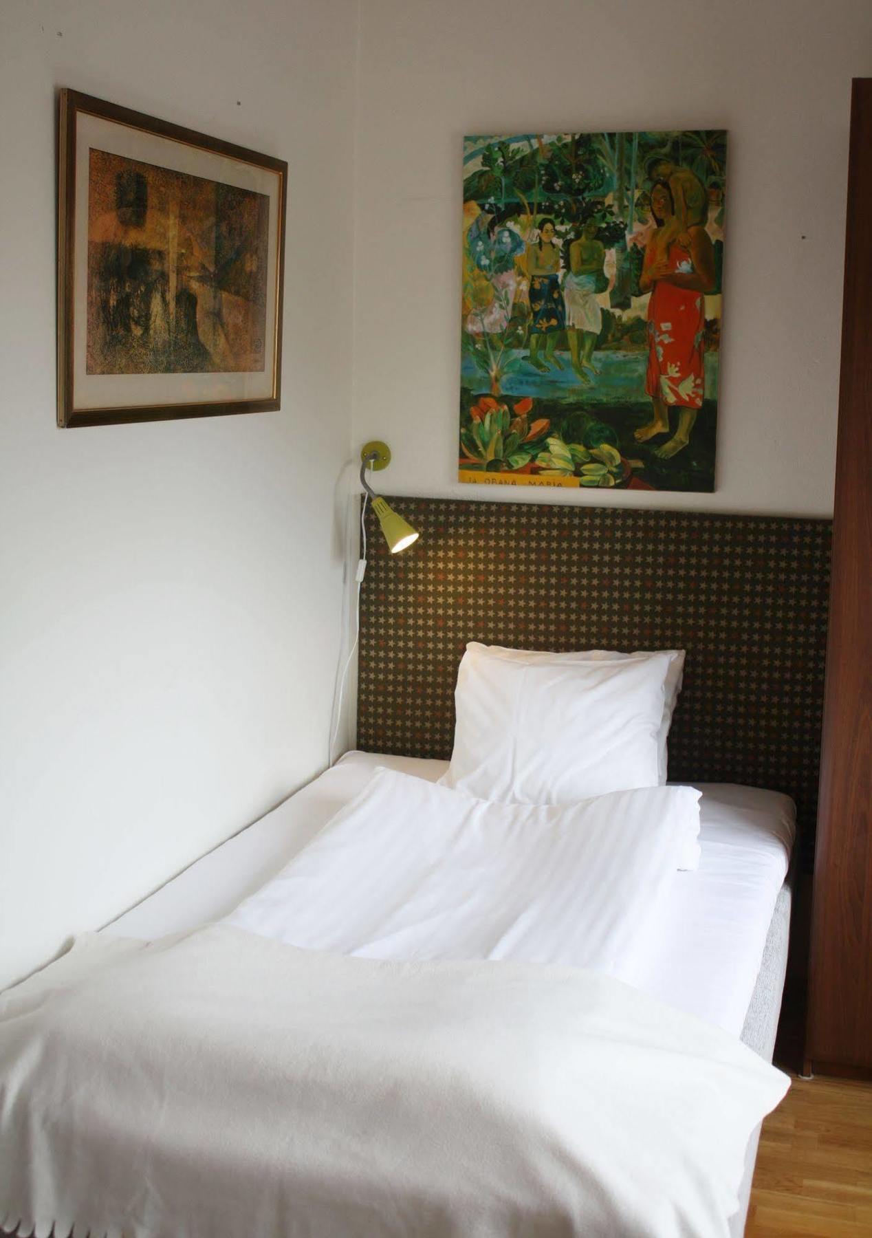 Design Hostel Mia Helsingborg Esterno foto