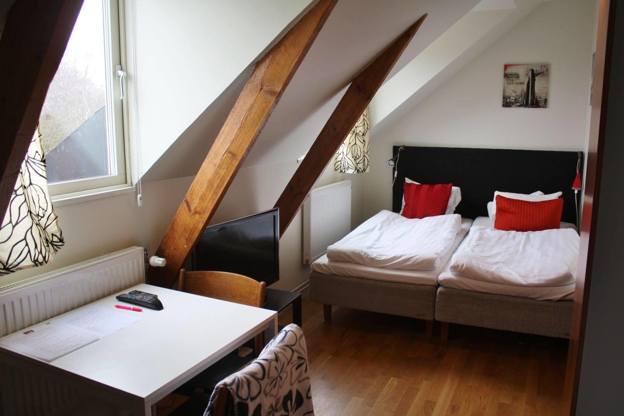 Design Hostel Mia Helsingborg Esterno foto